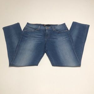✅Levi’s women’s skinny jeans size 8M